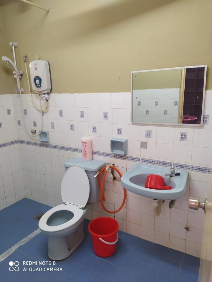 Pd Laguna Homestay Red Port Dickson Bagian luar foto