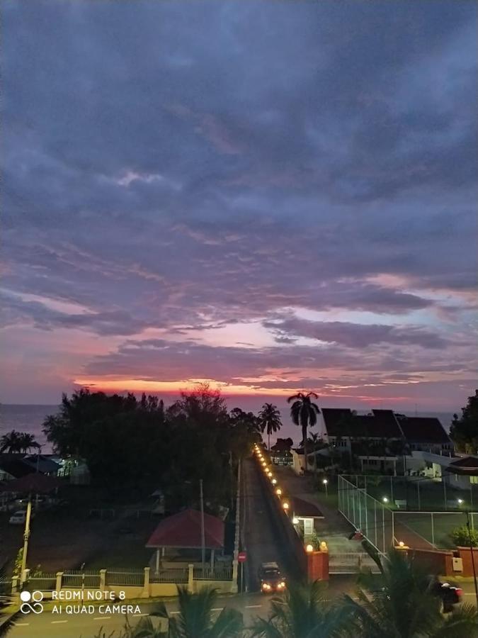 Pd Laguna Homestay Red Port Dickson Bagian luar foto